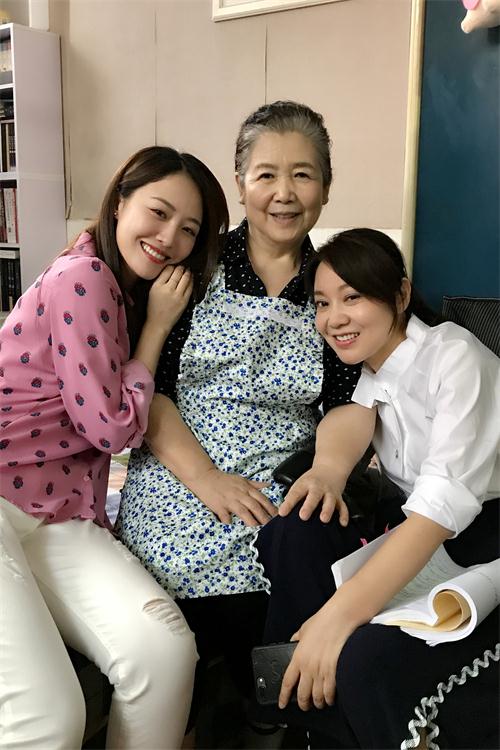 就像老朋友!李文玲《少年派》收官 搭档闫妮、张嘉译很愉快!